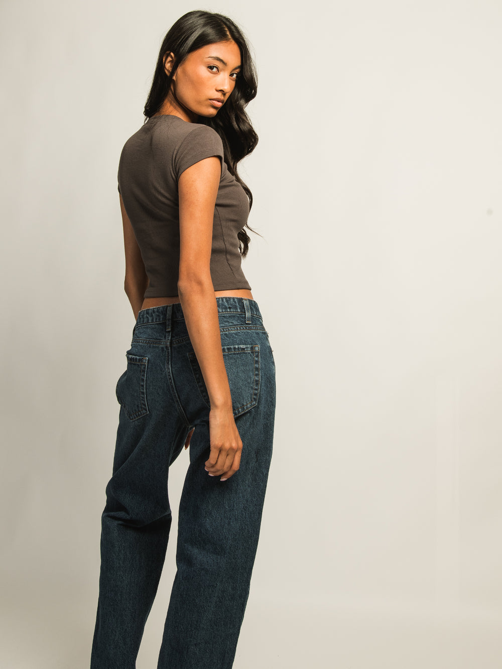 HARLOW ESSENTIAL RIBBED BABY TEE