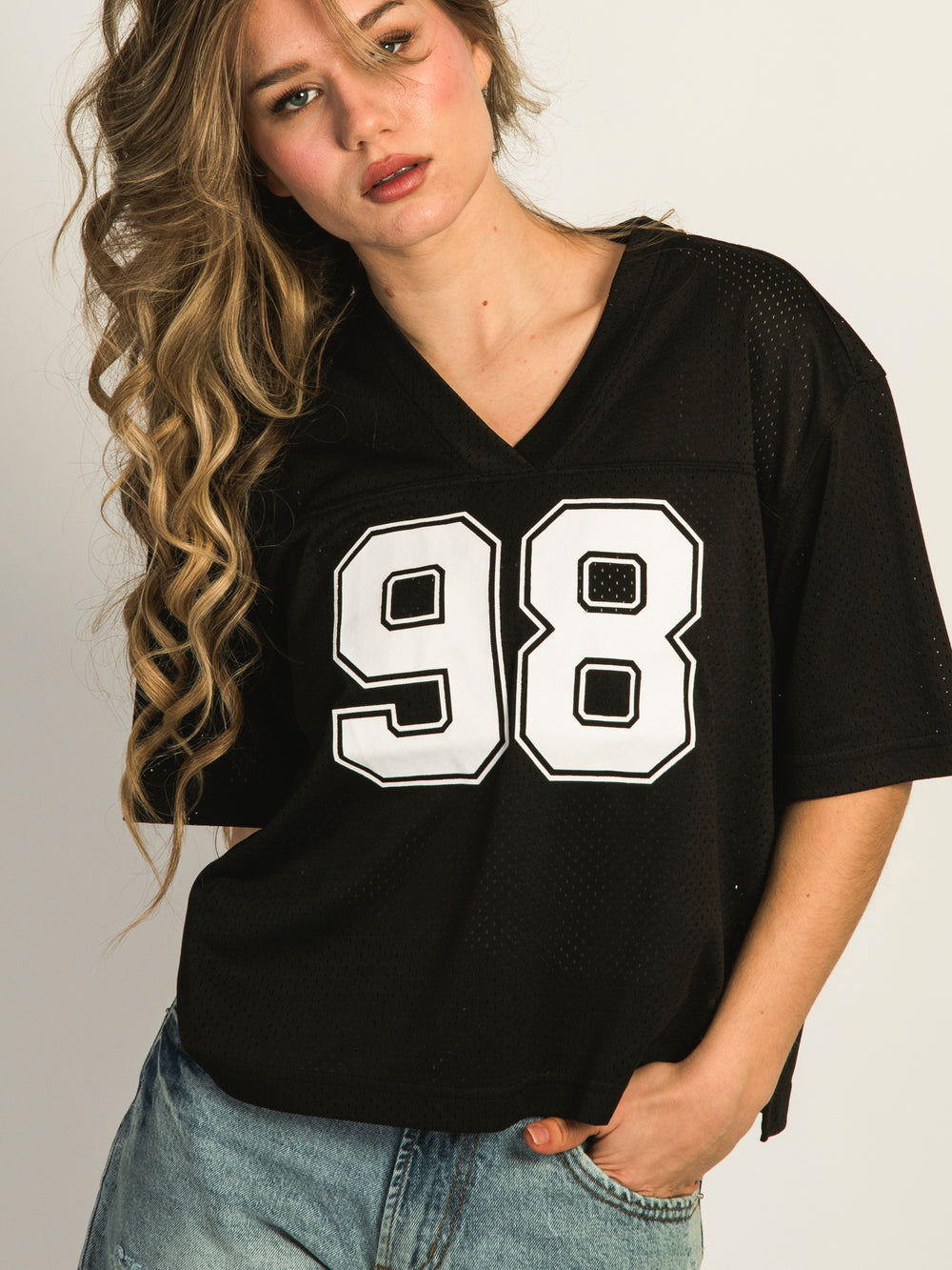 HARLOW PINNY TEE - BLACK
