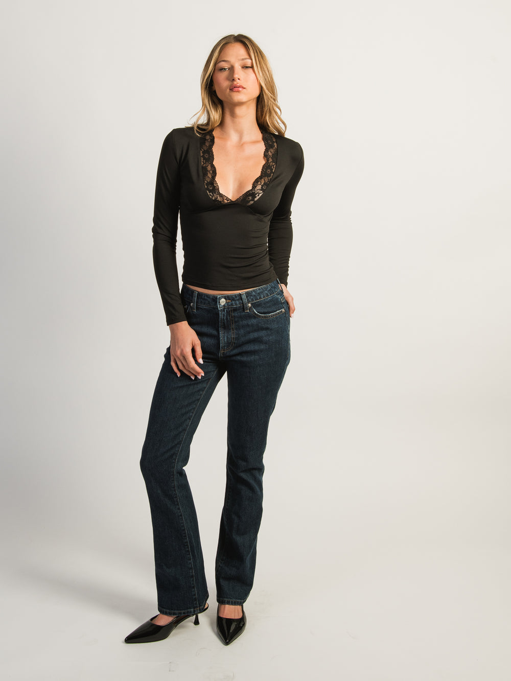 HARLOW EVELYN LACE LONGSLEEVE - BLACK