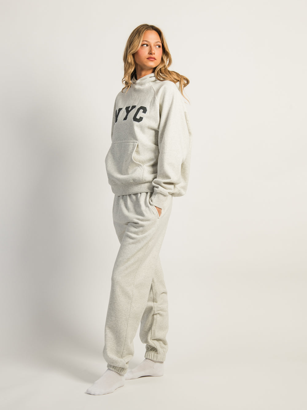 HARLOW JORDANA RELAXED SWEATPANT - CLOUD