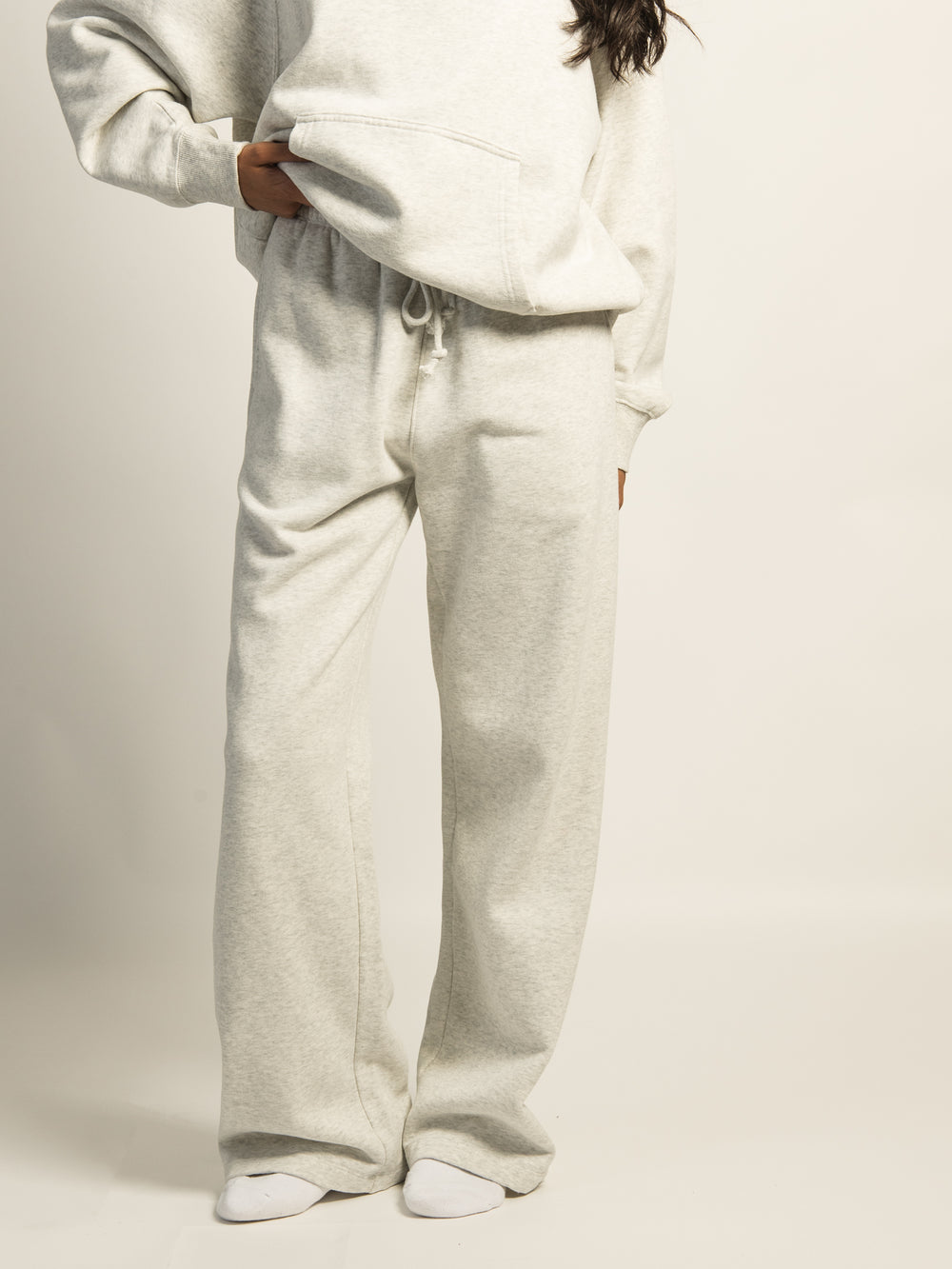 HARLOW STELLA STRAIGHT LEG SWEATPANT - CLOUD