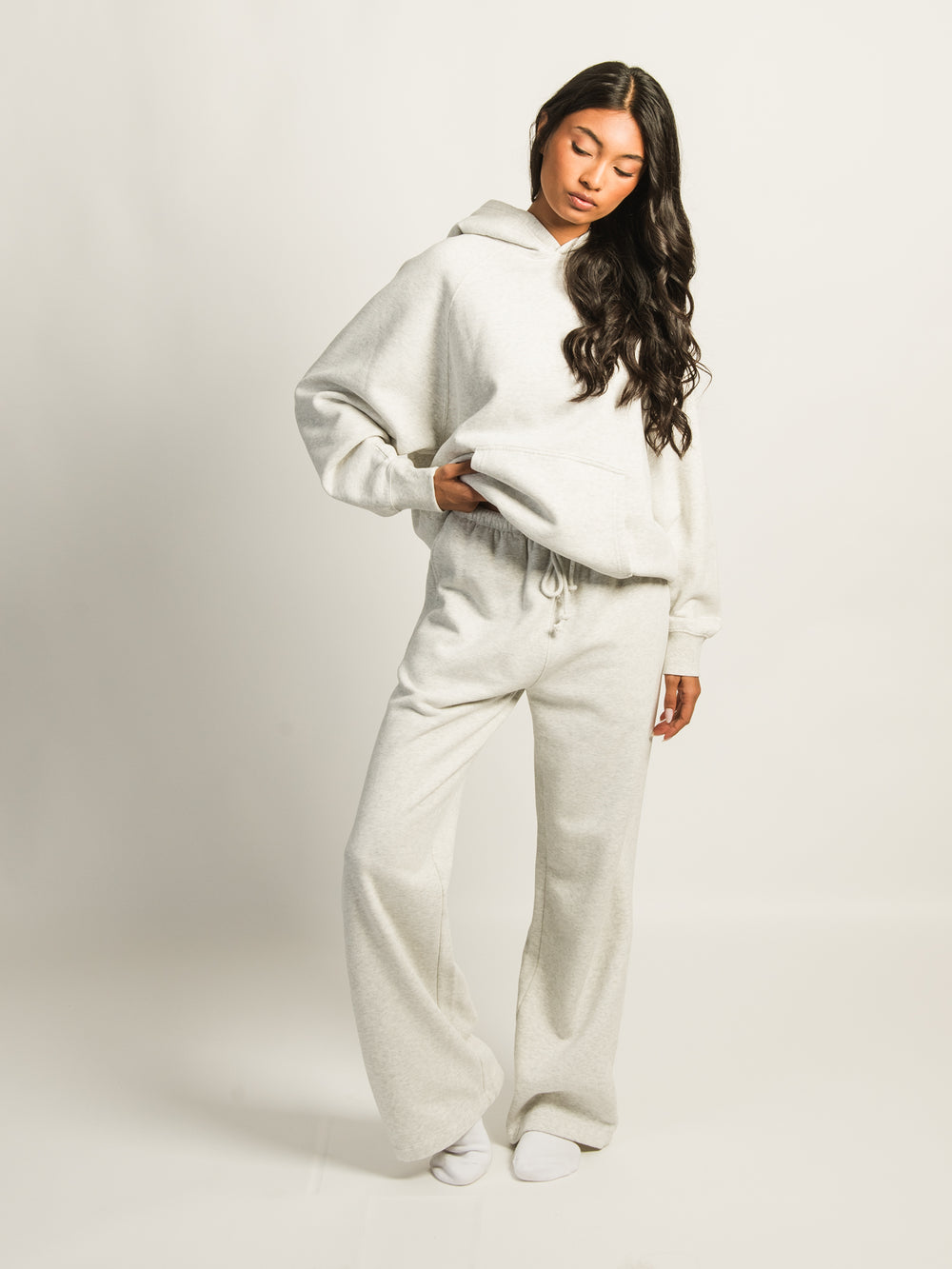 HARLOW STELLA STRAIGHT LEG SWEATPANT - CLOUD