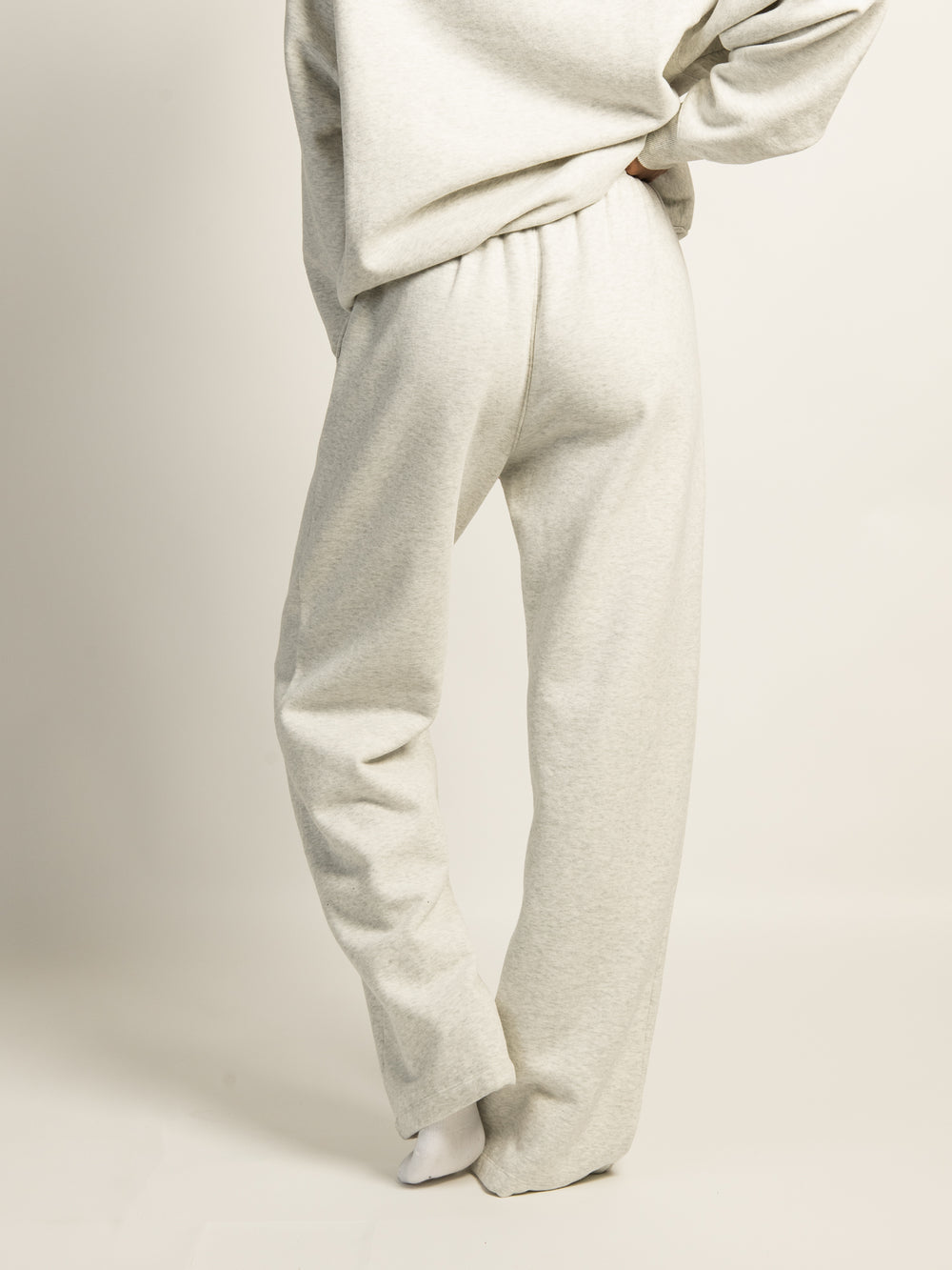 HARLOW STELLA STRAIGHT LEG SWEATPANT - CLOUD