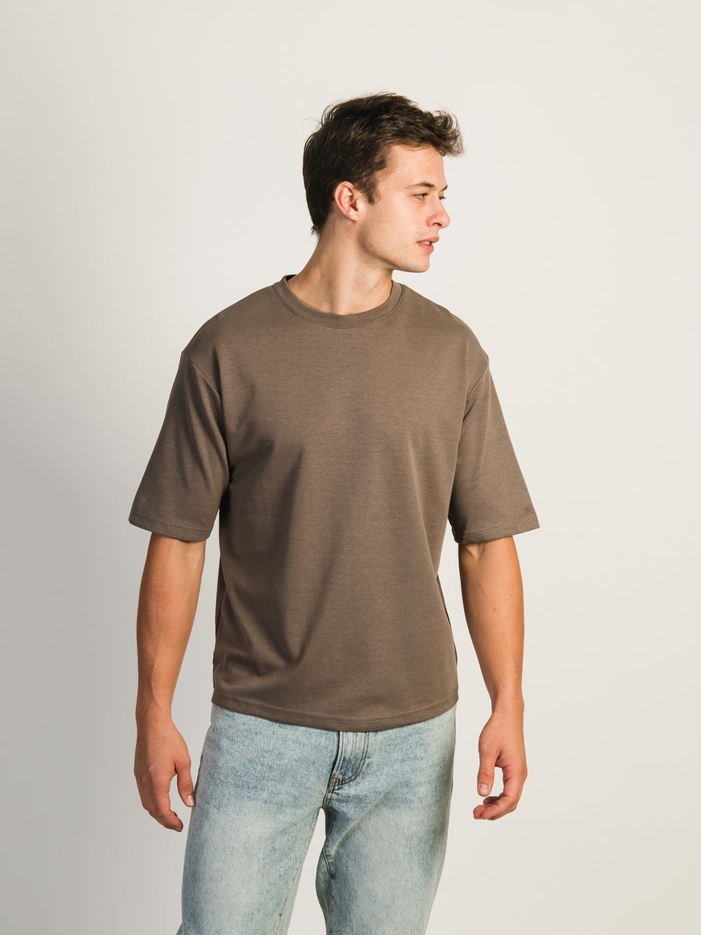 BOXY FIT TEE- TIEDE