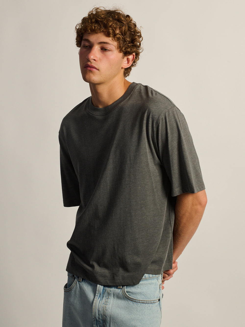 SHORT CUT TEE - HECHA