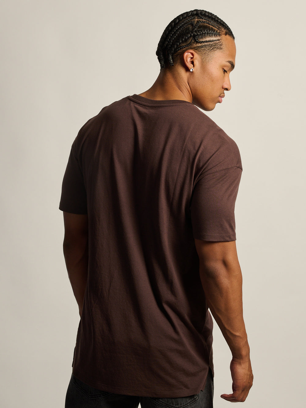 LONG FIT TEE - CHOCOLATE