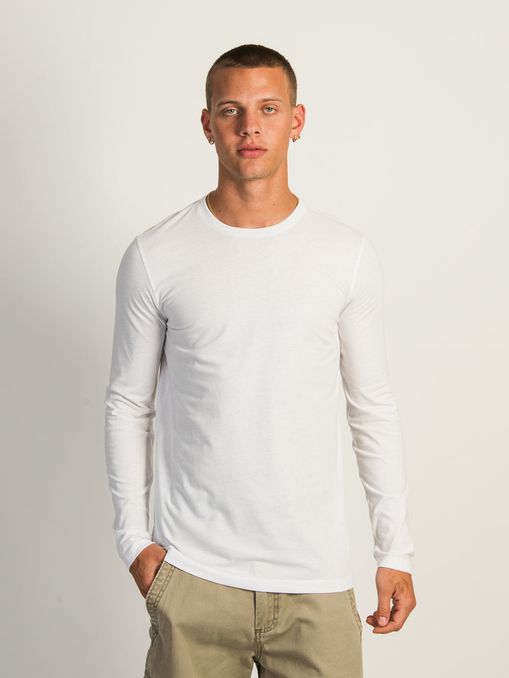 LONG SLEEVE CREWNECK TEE- WHITE