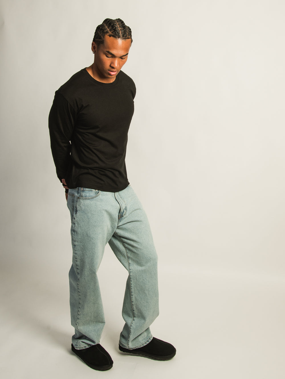 LONG SLEEVE TEE - BLACK