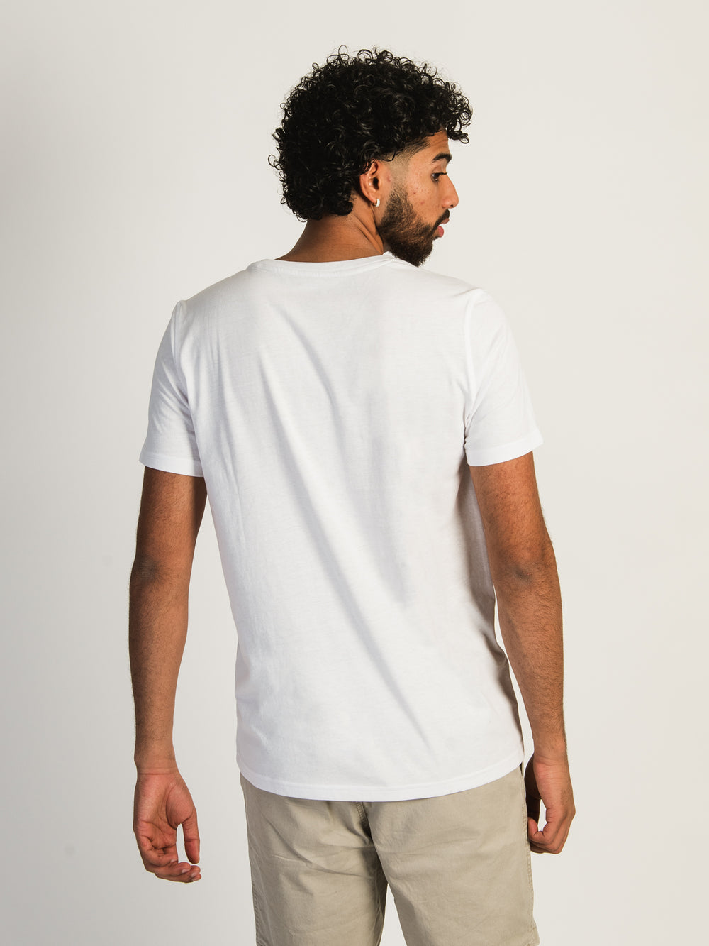 VICTOR V-NECK TEE - WHITE