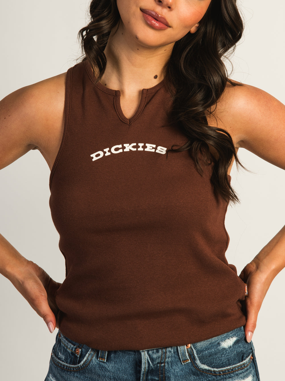 DICKIES V-NECK TANK TOP - CAPPUCCINO