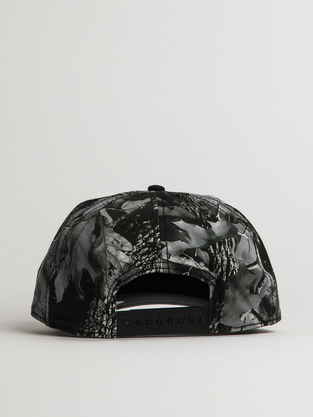 GOORIN BROS MISFIT CAMO HAT