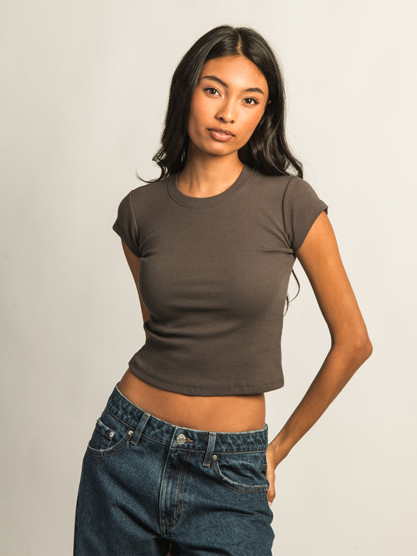 HARLOW ESSENTIAL RIBBED BABY TEE