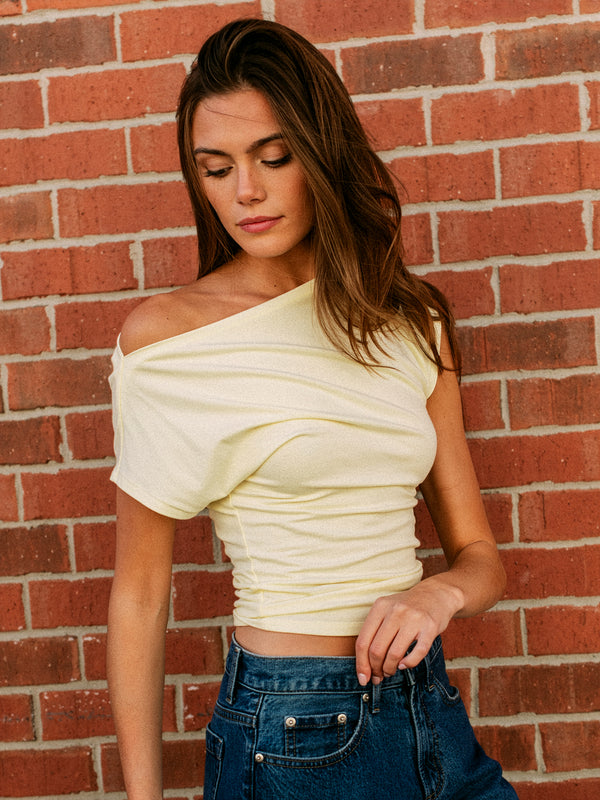 HARLOW SLOANE TEE - YELLOW