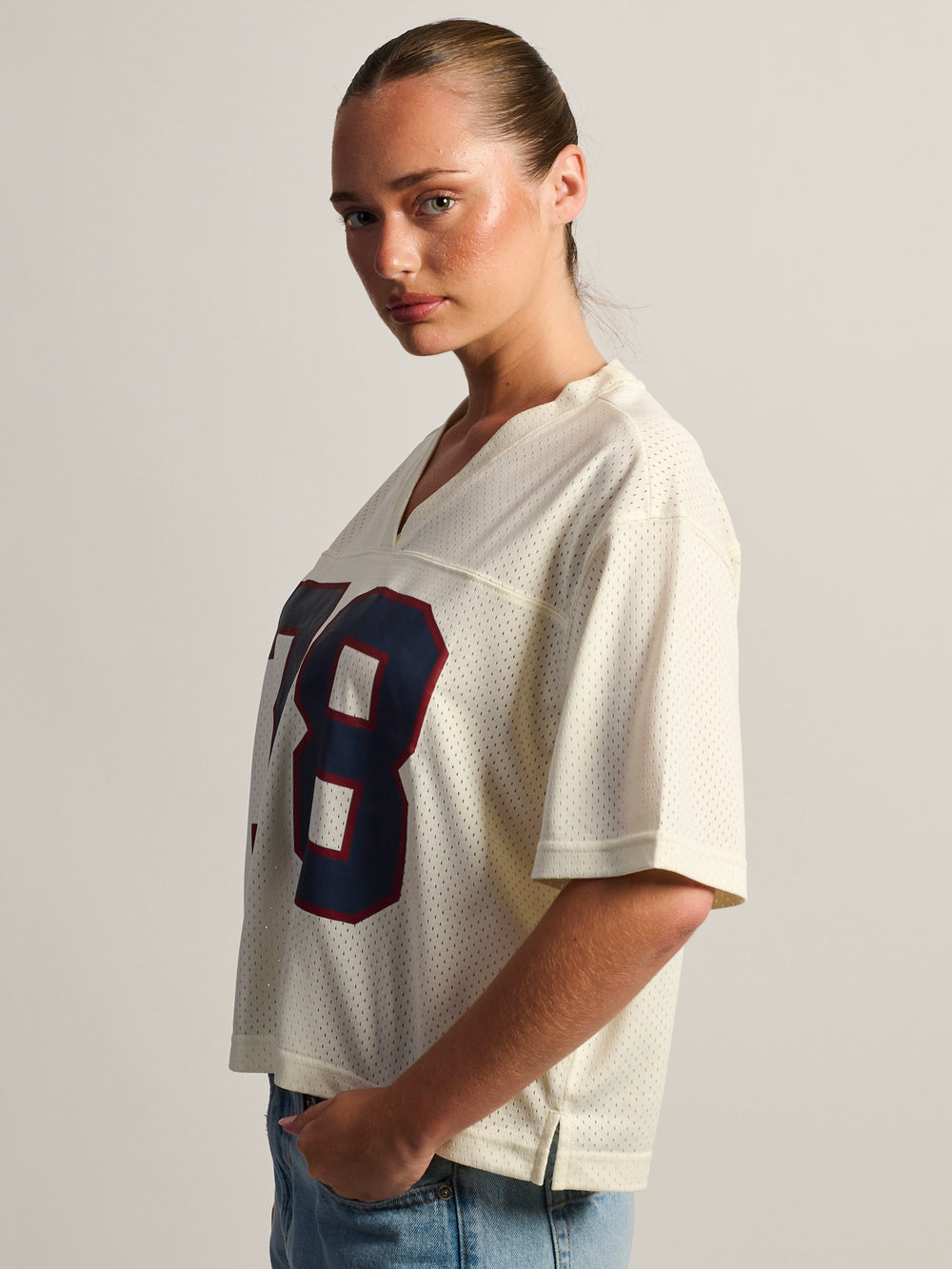 HARLOW PINNY TEE - OFF WHITE