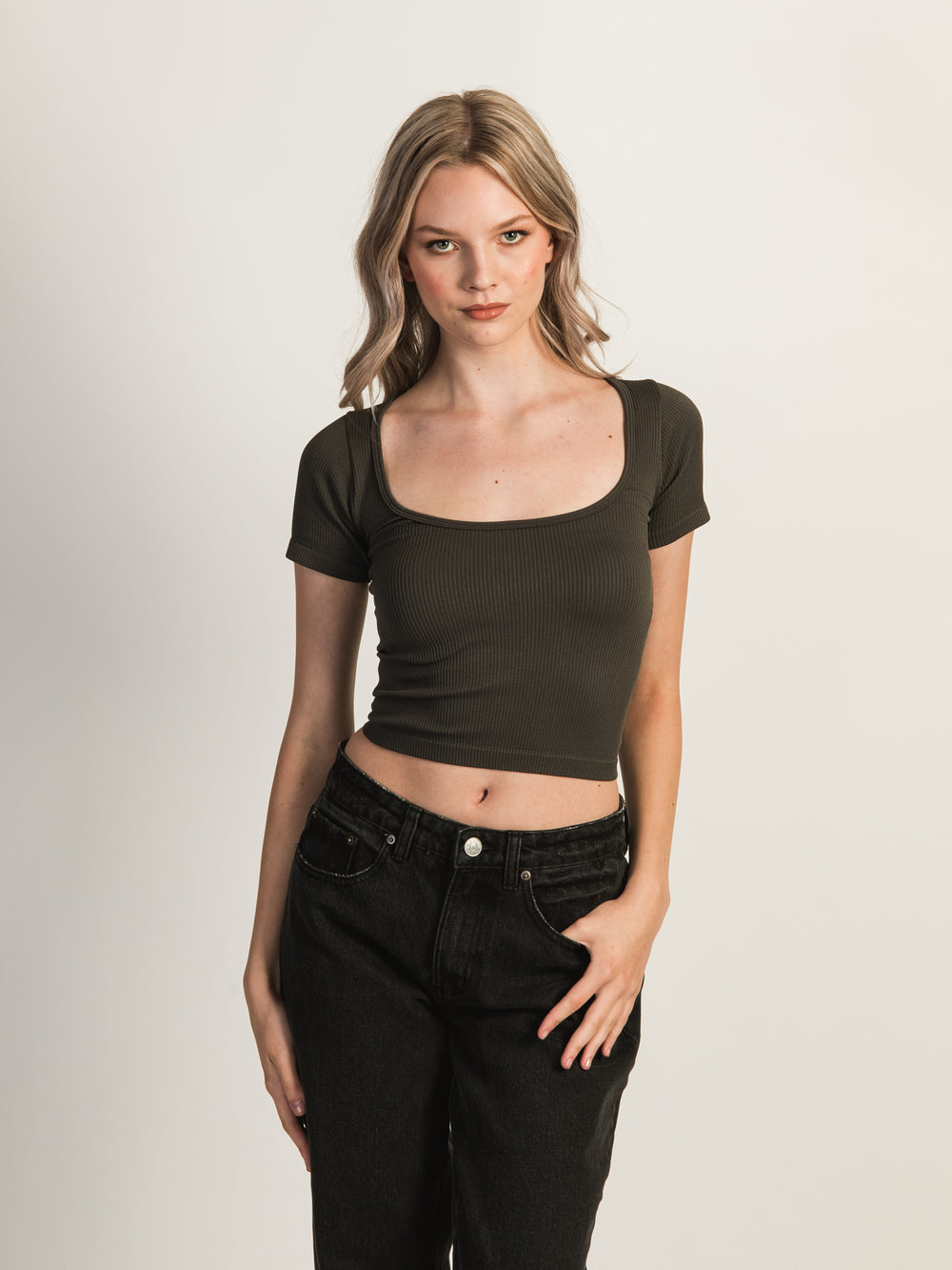 HARLOW SQUARENECK SEAMLESS TEE - CHARCOAL