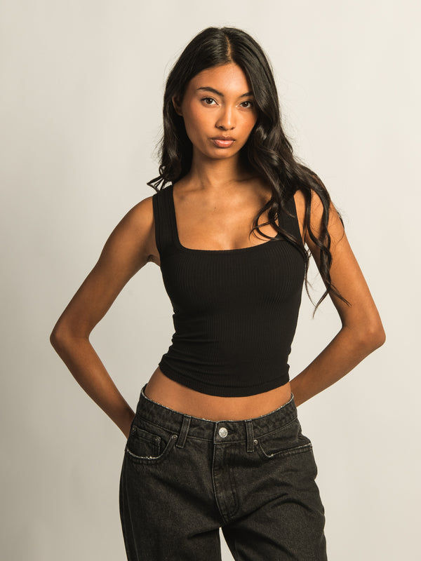 HARLOW ESSENTIAL LUXE TANK TOP - BLACK