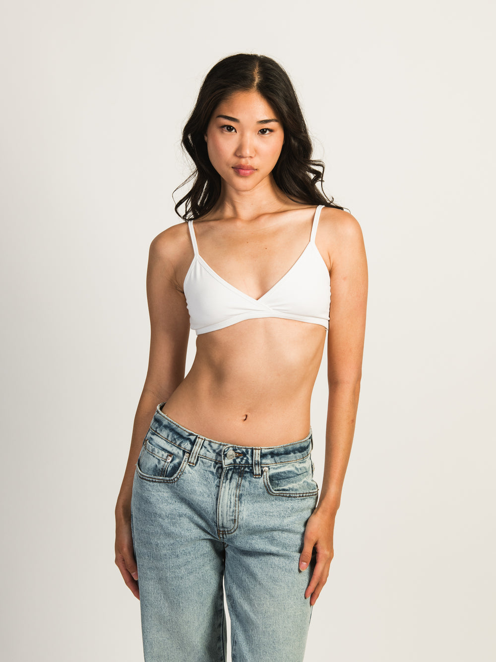 HARLOW CLASSIC TRIANGLE BRALETTE - WHITE