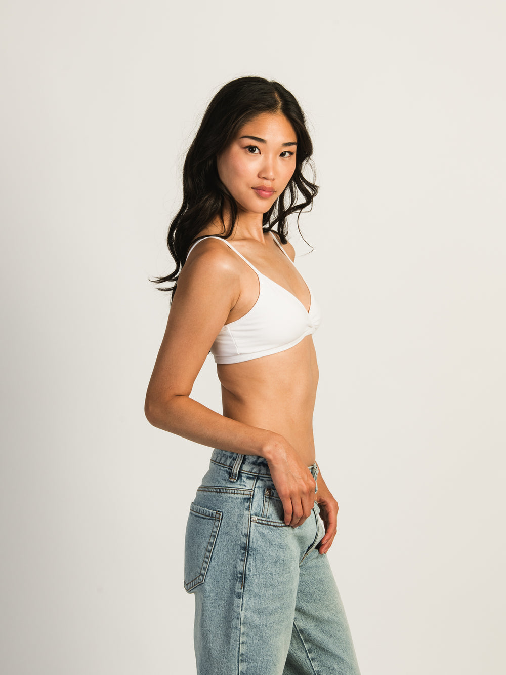 HARLOW CLASSIC TRIANGLE BRALETTE - WHITE