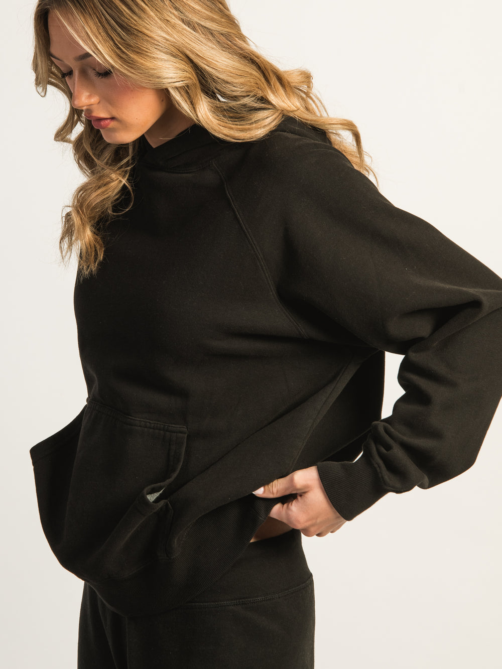 HARLOW CLOUD HOODIE - BLACK