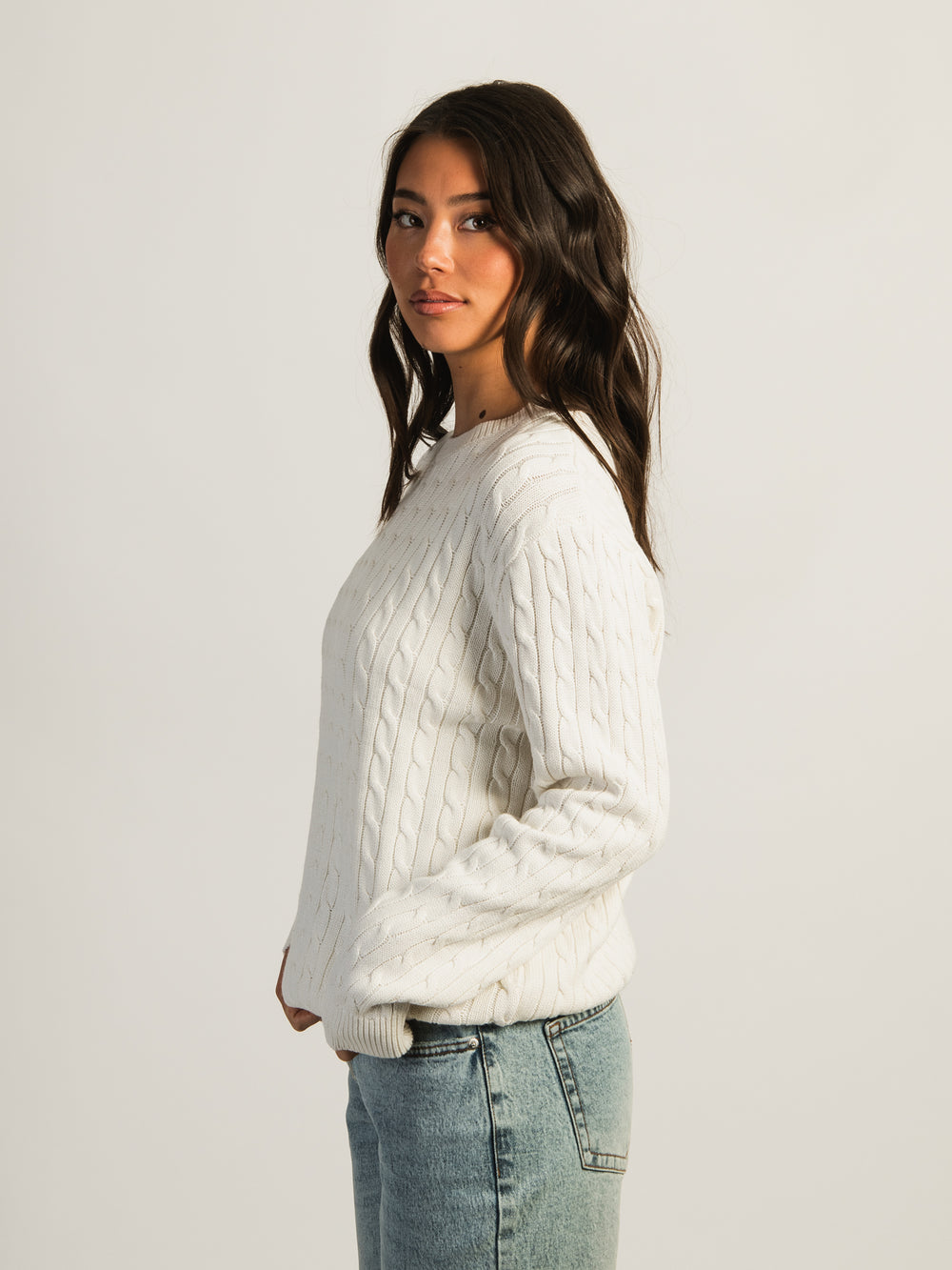 HARLOW MABLE CABLE KNIT SWEATER - OFF WHITE