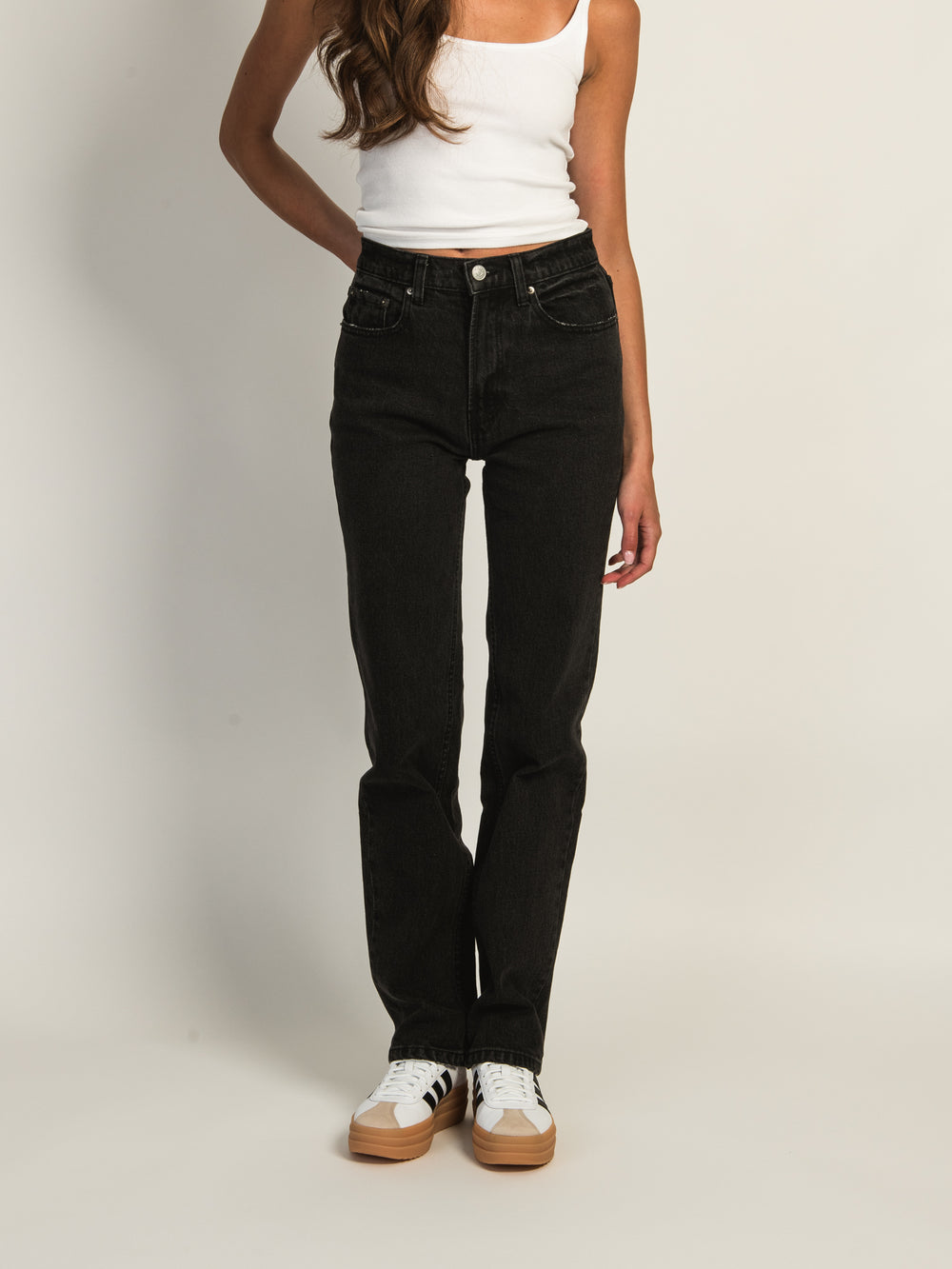 HARLOW HIGH-RISE STRAIGHT JEAN - BLACK