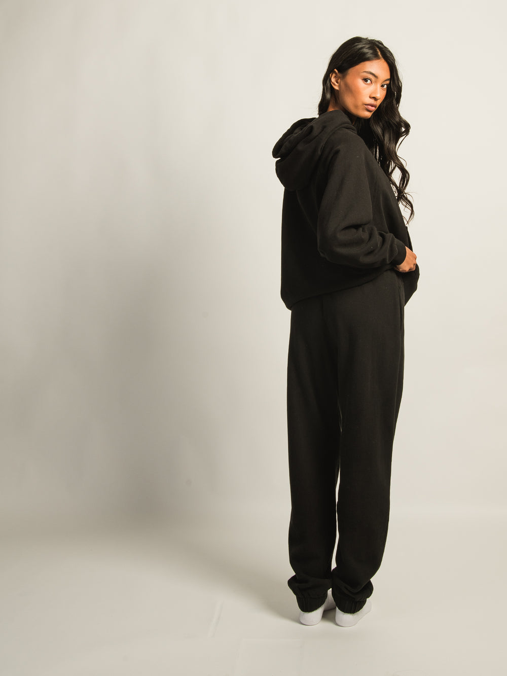 HARLOW JORDANA RELAXED SWEATPANT - BLACK
