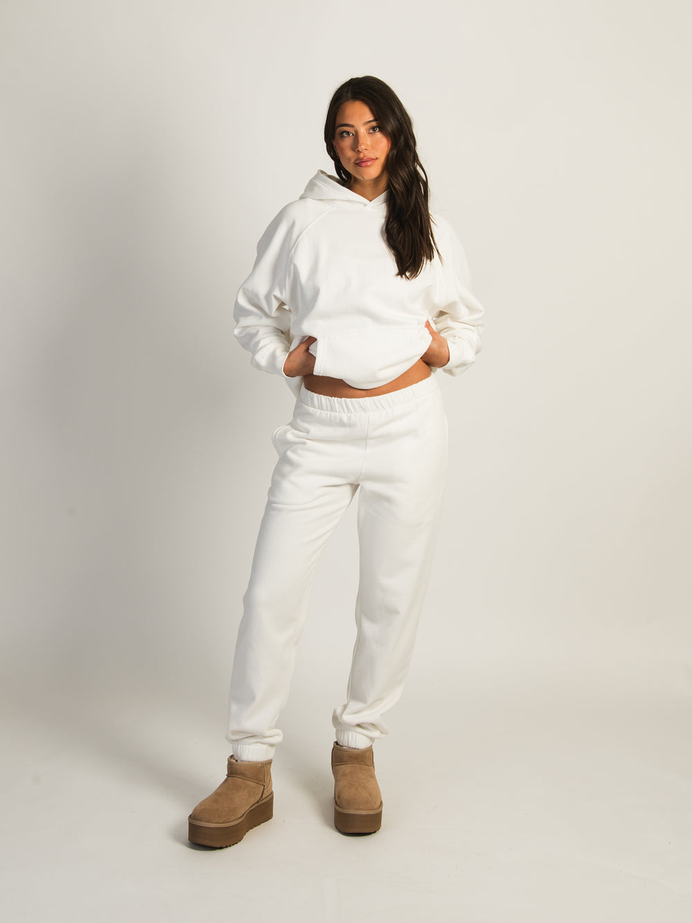 HARLOW JORDANA RELAXED SWEATPANT - OFF WHITE