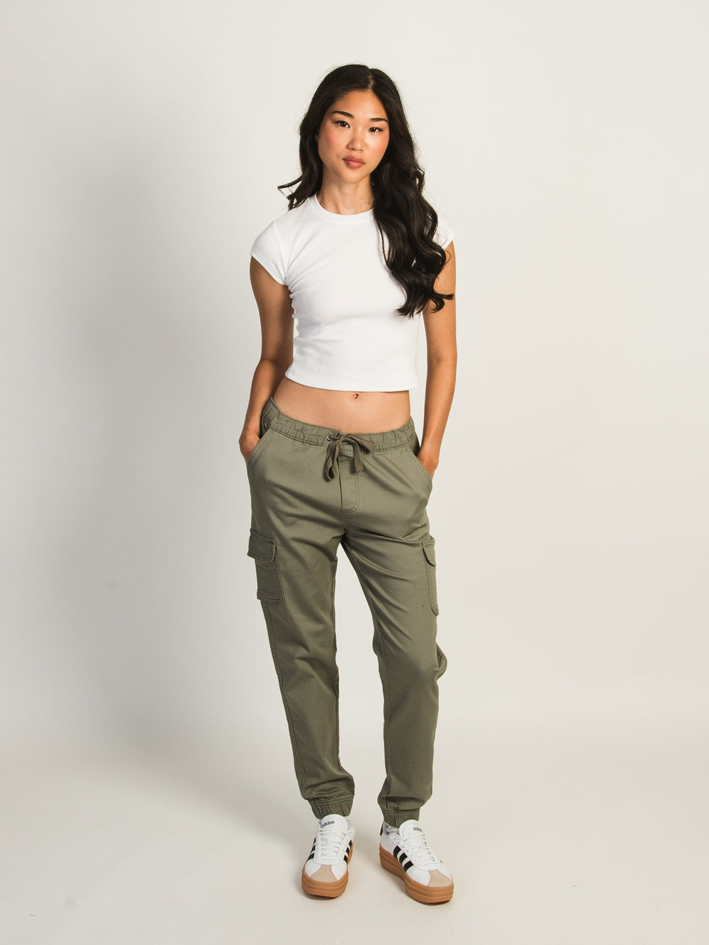 HARLOW DALLAS HYBRID JOGGER - OLIVE