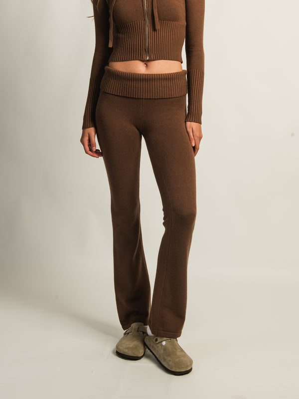 HARLOW BROOKE FLARE PANT - LATTE