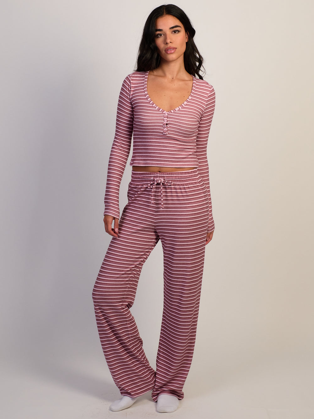 HARLOW HOLLY HENLEY LONG SLEEVE - BURGUNDY