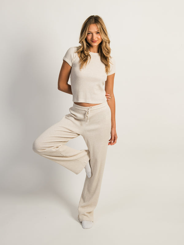 HARLOW ALLIE WAFFLE MELANGE TEE - OATMEAL