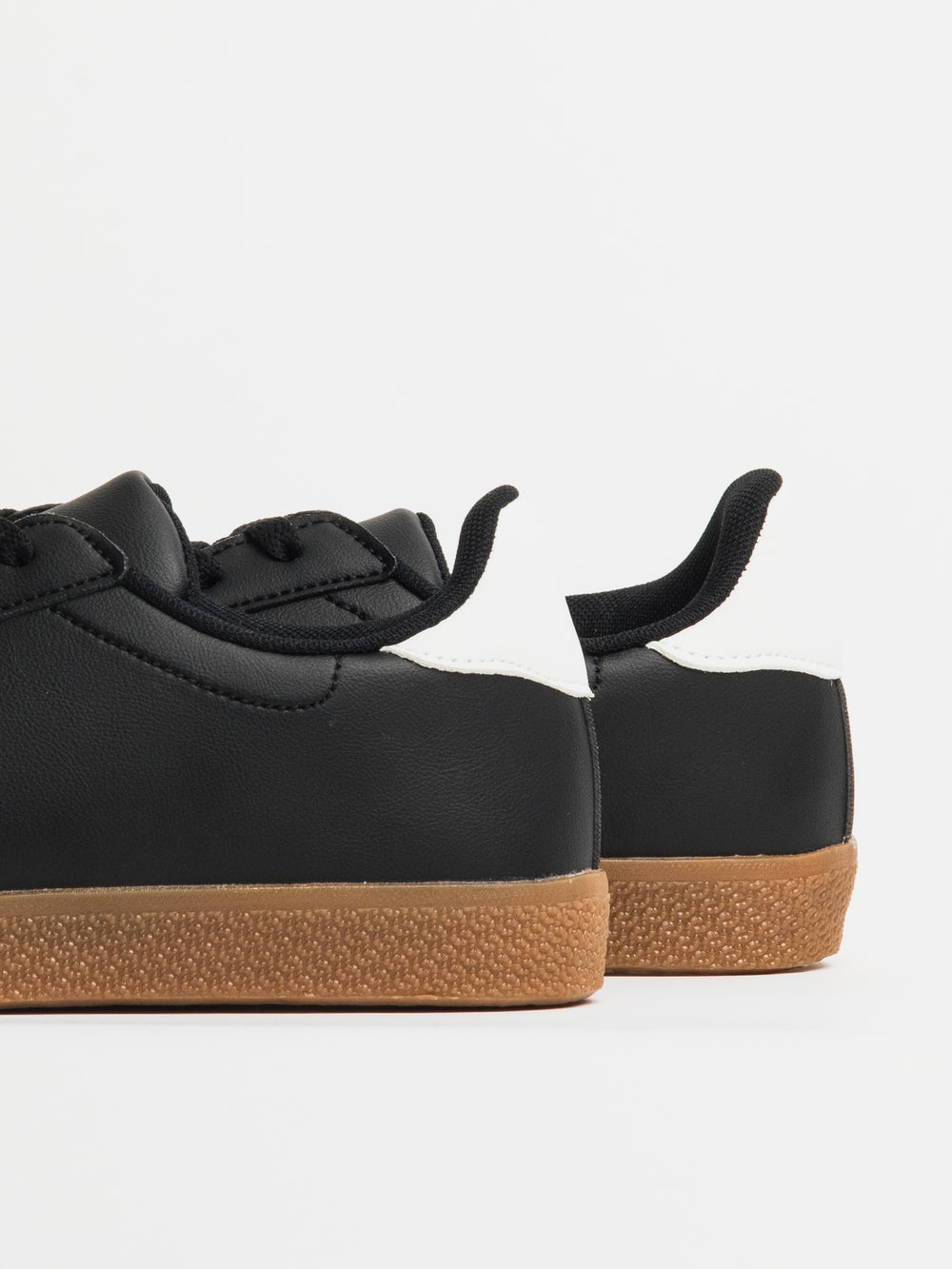 WOMENS HARLOW SCOUT - BLACK