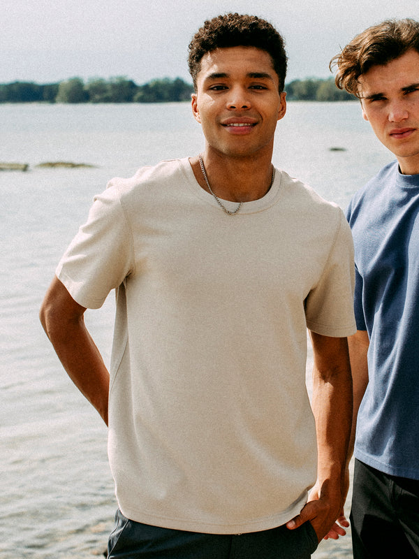 KOLBY KEEP COOL TEE - PEBBLE