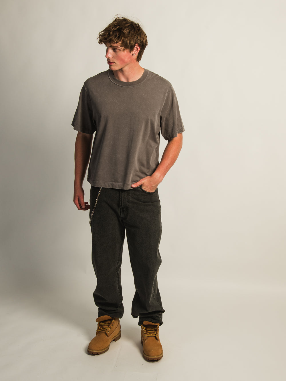 KOLBY SHORT CUT HEAVYWEIGHT TEE - CHARCOAL