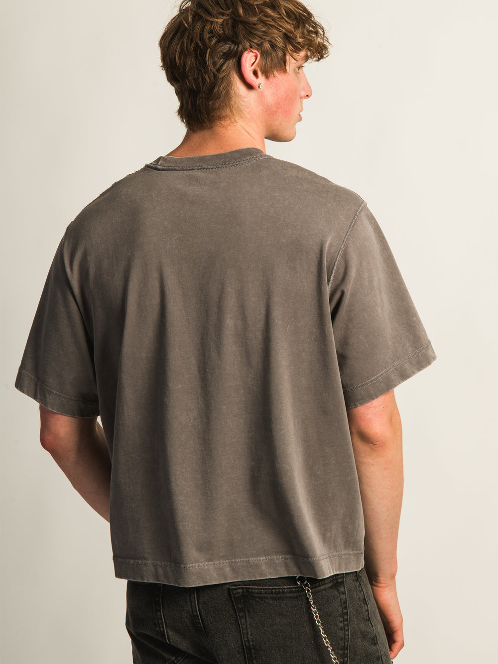 KOLBY SHORT CUT HEAVYWEIGHT TEE - CHARCOAL
