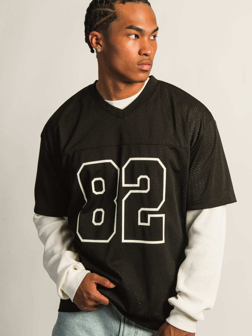 KOLBY FOOTBALL TEE- BLACK