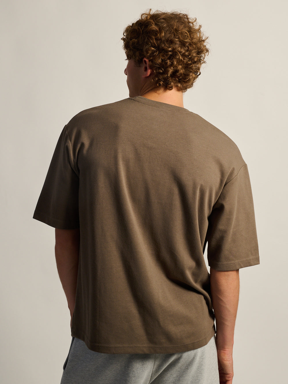 KOLBY BOXY FIT TEE - IRON