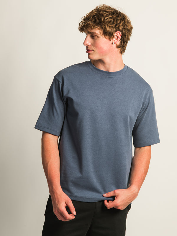 KOLBY KEEP COOL BOXY FIT TEE - PERI