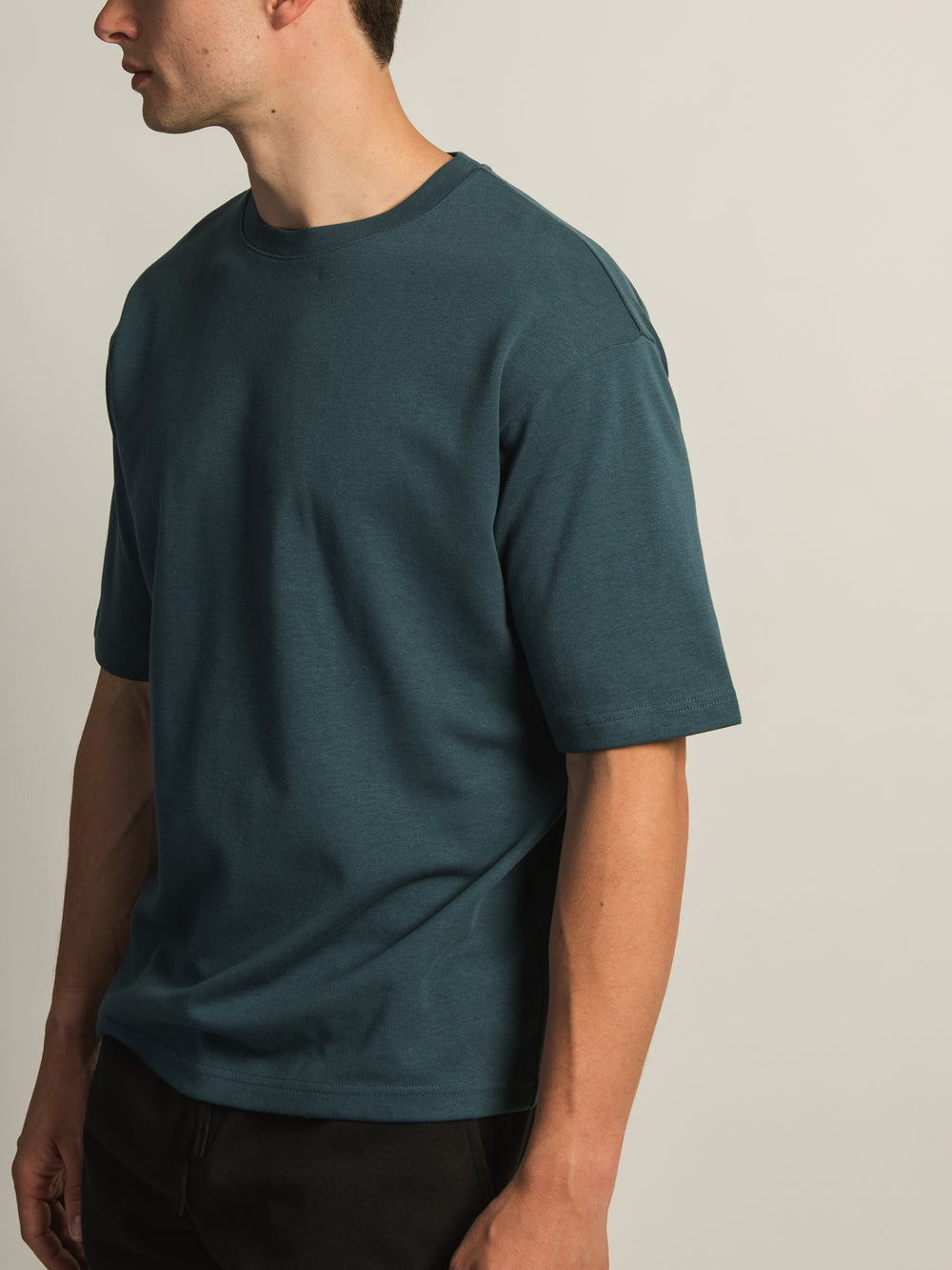 KOLBY KEEP COOL BOXY FIT TEE - PERI