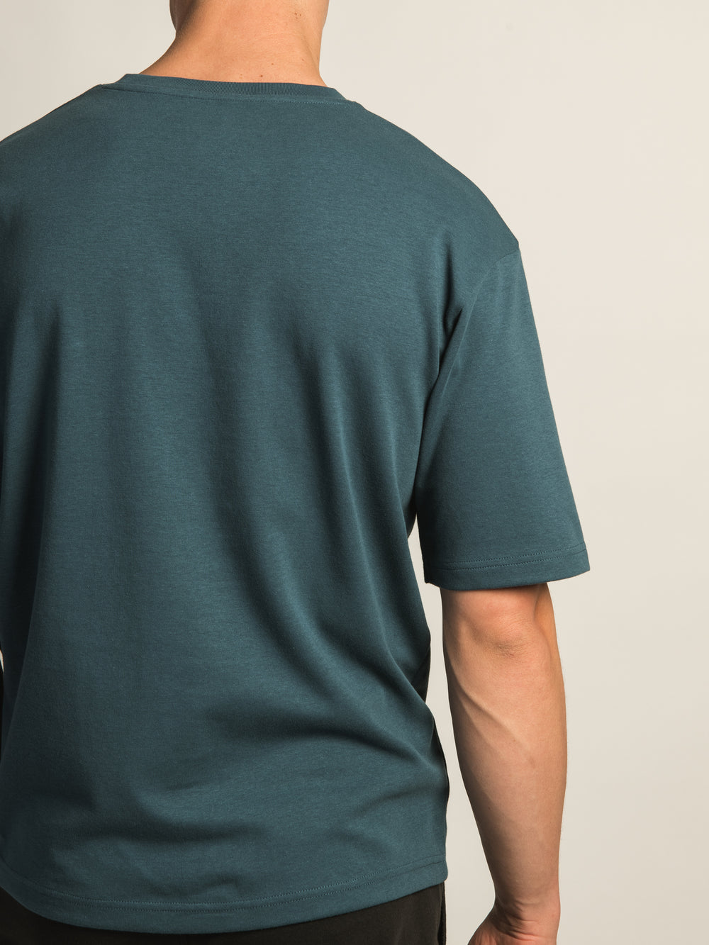 KOLBY KEEP COOL BOXY FIT TEE - PERI