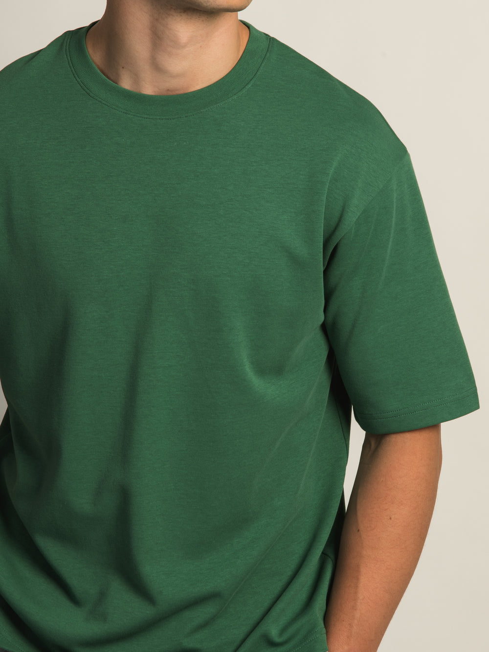 KOLBY KEEP COOL BOXY FIT TEE - PINE