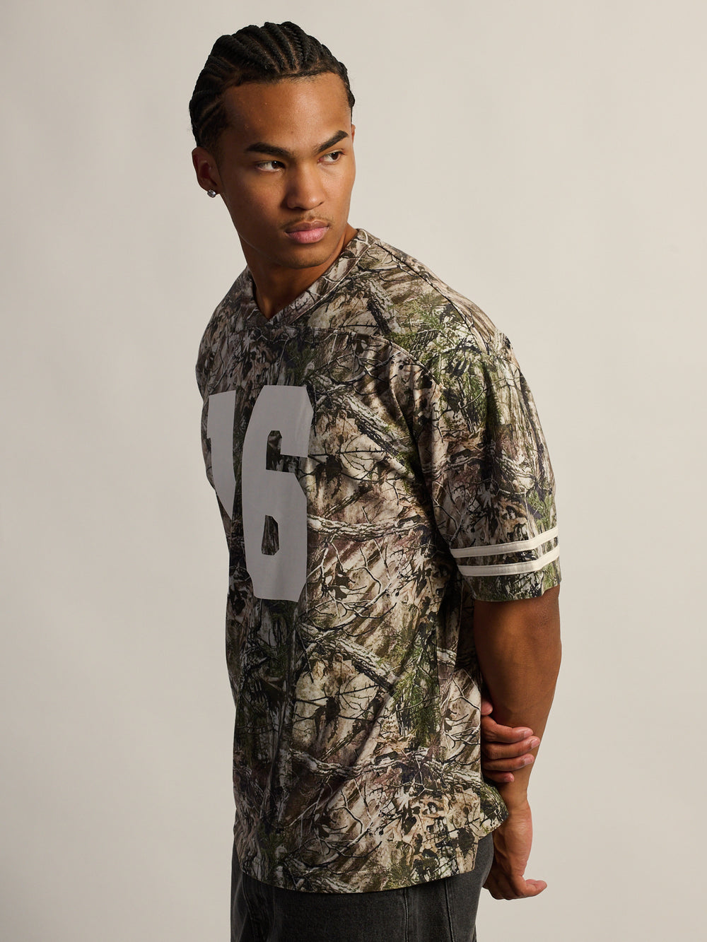 KOLBY LOOSE FIT FOOTBALL T-SHIRT - CAMOUFLAGE