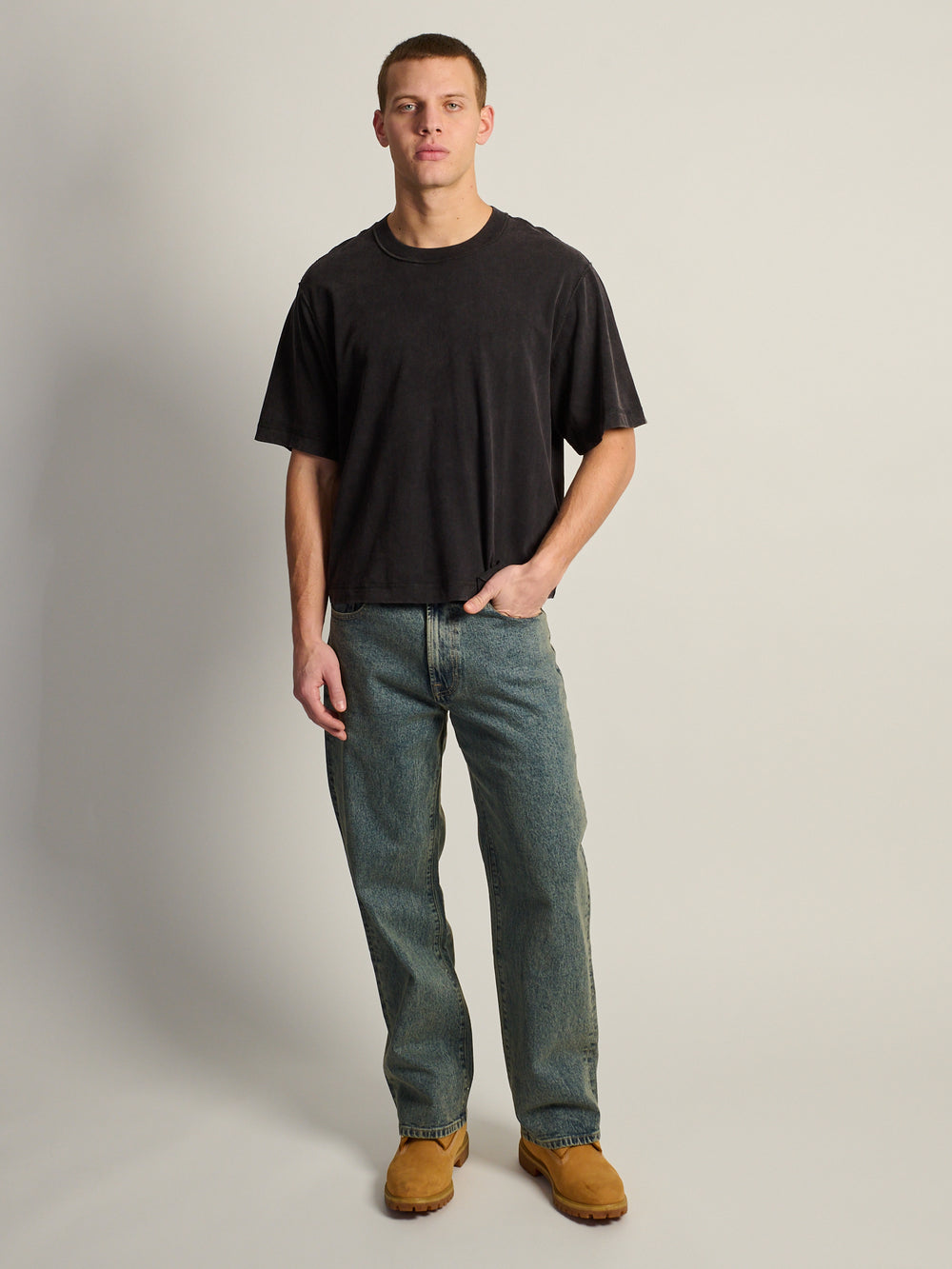 KOLBY SHORT CUT VINTAGE TEE - BLACK