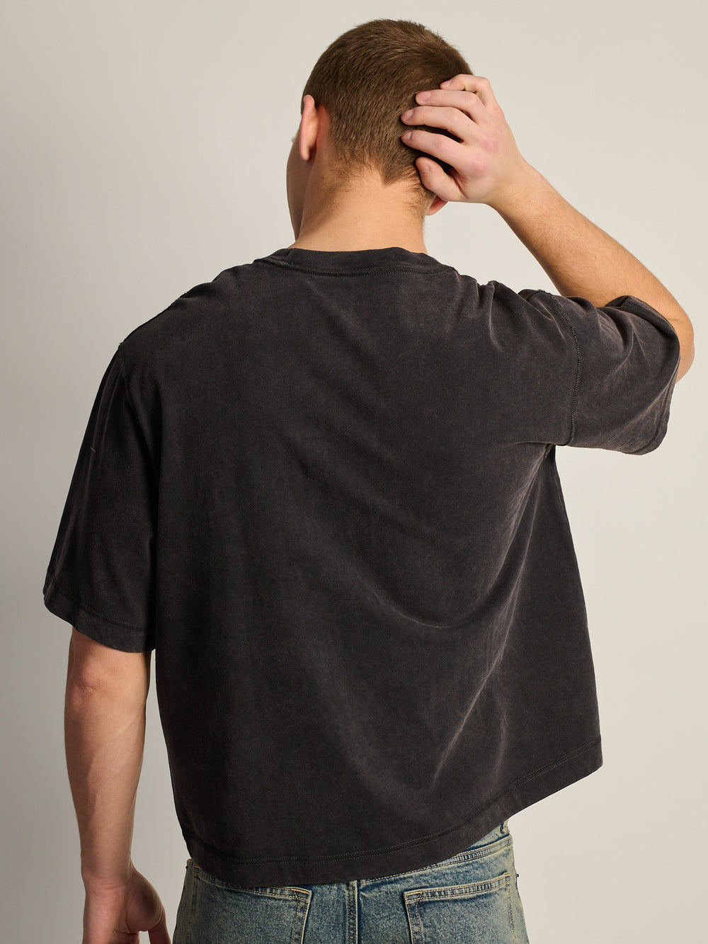 KOLBY SHORT CUT VINTAGE TEE - BLACK