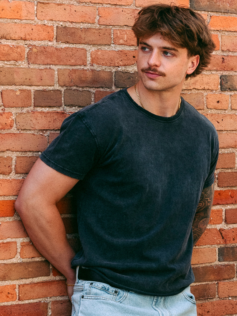 KOLBY SHORT CUT MUSCLE TEE - BLACK