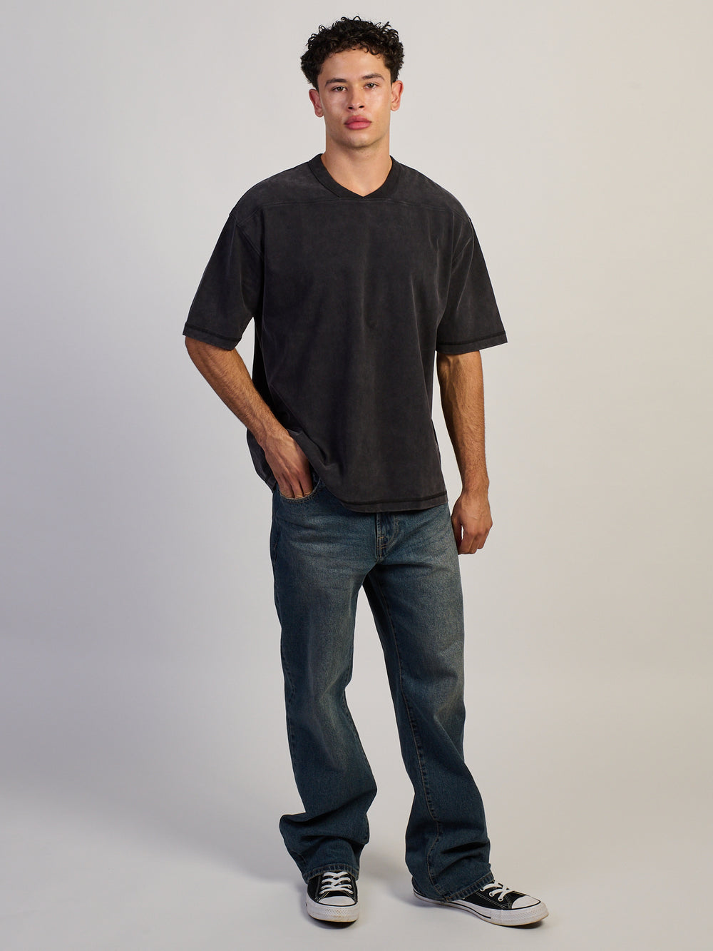 KOLBY CONTRAST STITCH T-SHIRT - BLACK