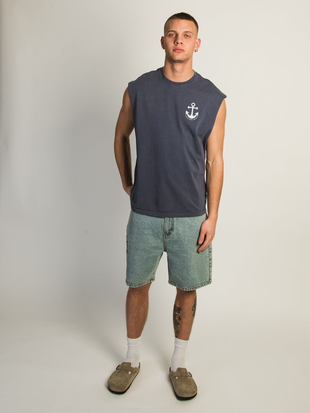 KOLBY GRAPHIC MUSCLE TANK TOP - BLUE