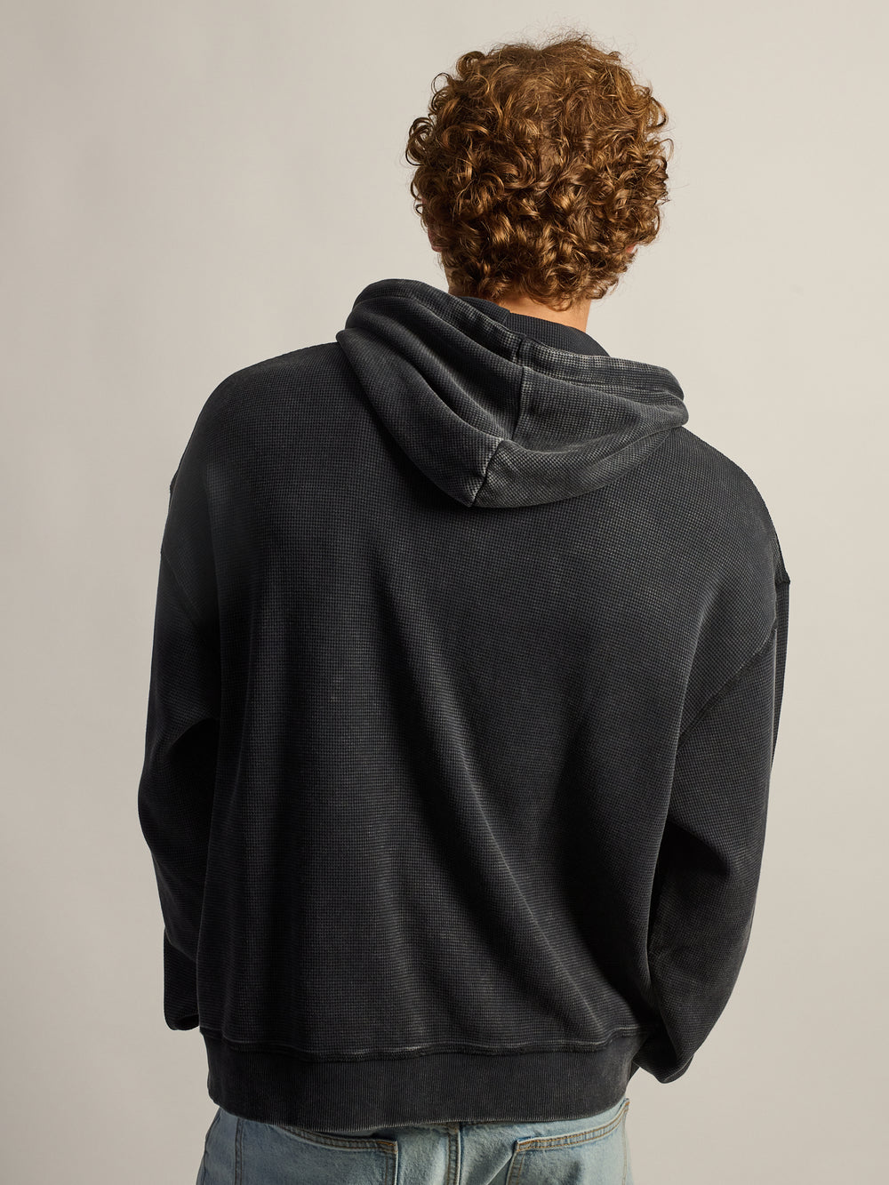 HEAVYWEIGHT WAFFLE HOODIE - BLACK