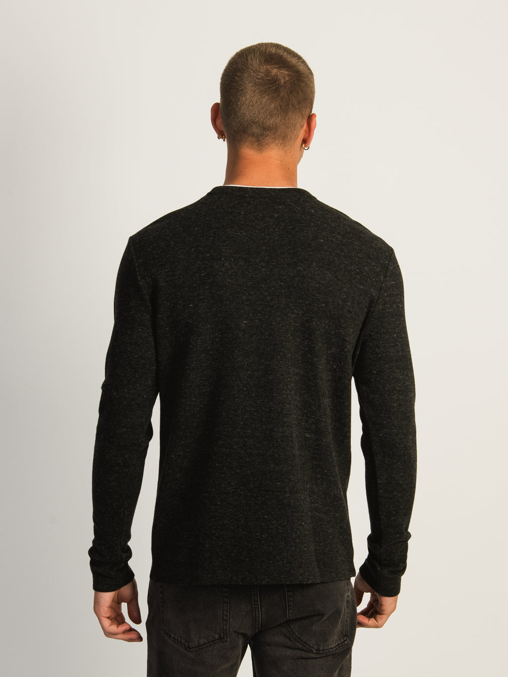 KOLBY COOPER DOUBLE NECK CREW - BLACK