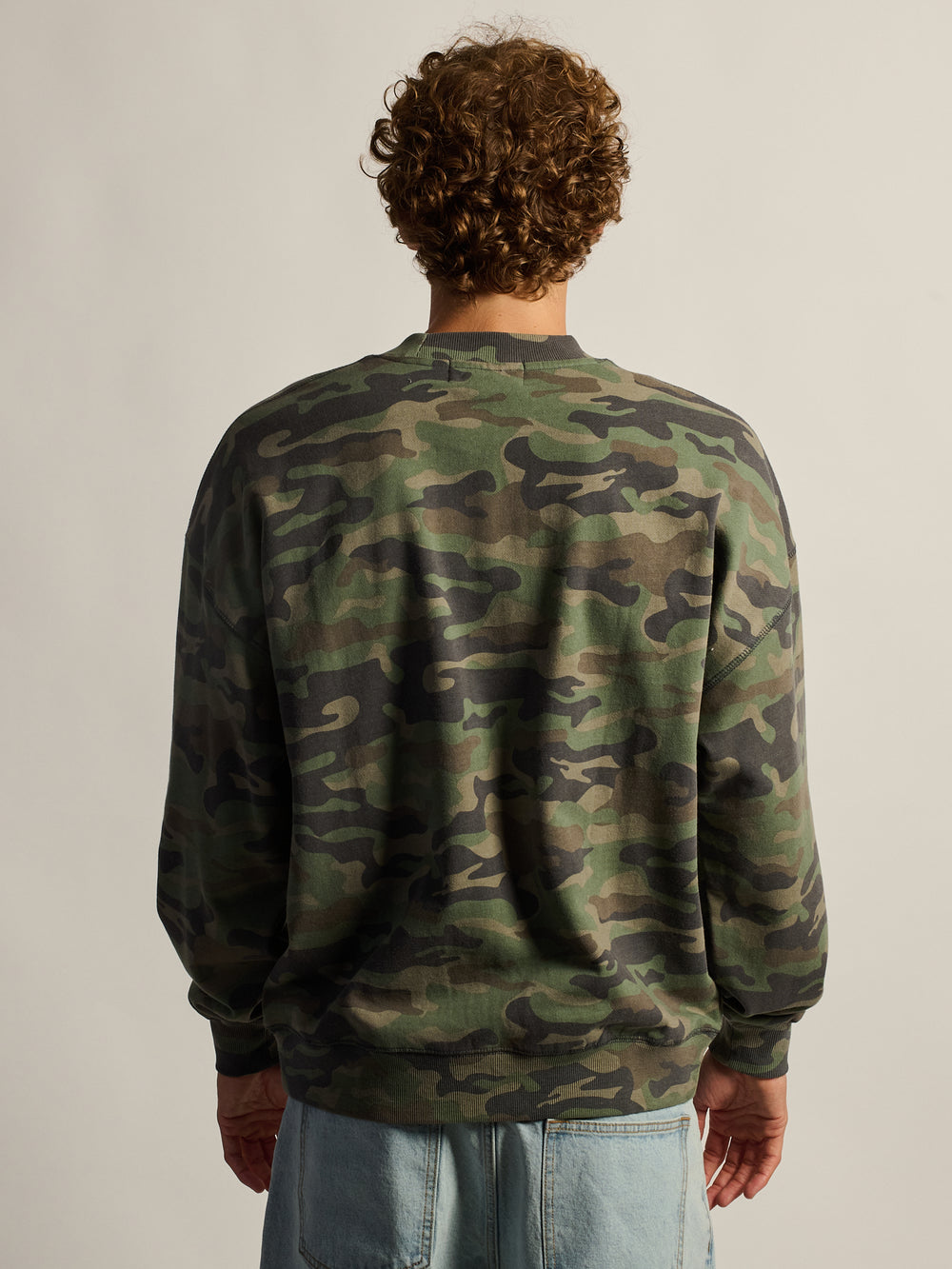 KOLBY RAGLAN CREW - CAMOUFLAGE
